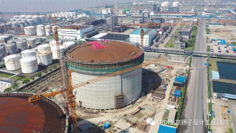 A Complete Success of Roof Lifting for the Second 150,000m3 Cryogenic Concrete Full Capacity Tank of Zhejiang Jiahua Energy undertaken by YPDI