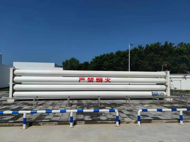 Recently, Nantong CIMC Energy Equipment Co., Ltd. (hereinafter referred to as "Nantong CIMC Energy"), a subsidiary of CIMC ENRIC, successfully delivered the first batch of 20-feet T75 cryogenic tank containers certified by Japanese KHK, which will be used in Japan Food-Grade liquid carbon dioxide required for the production of carbonated beverages by land transportation.