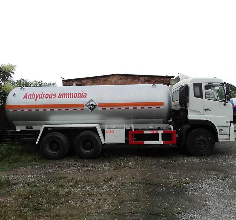 LPG bobtail truck