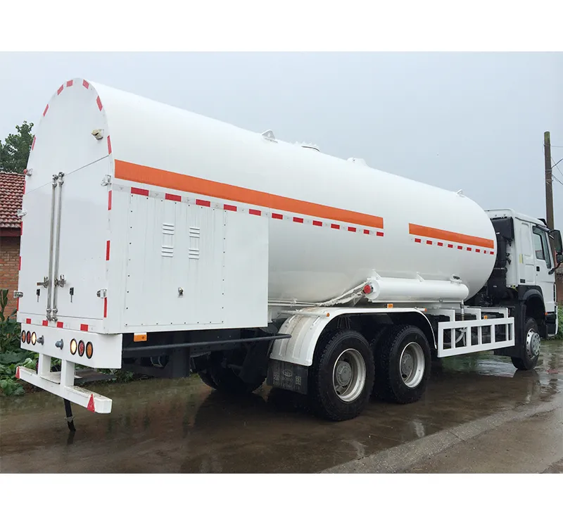 lpg bobtail truck