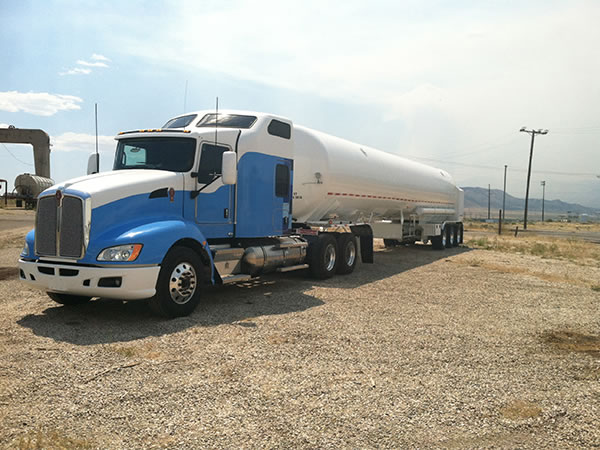 Vacuum and multi-layer super insulation  • Perfect ergonomic design for operation and service  • Stainless steel inner tank and pipes  • User-friendly design minimum operating period  • High quality paint application by using oven-drying  • Non-destructive inspection methods in accordance with standards (Radiographic test, Penetrant test, Magnetic Particle Test, etc.)